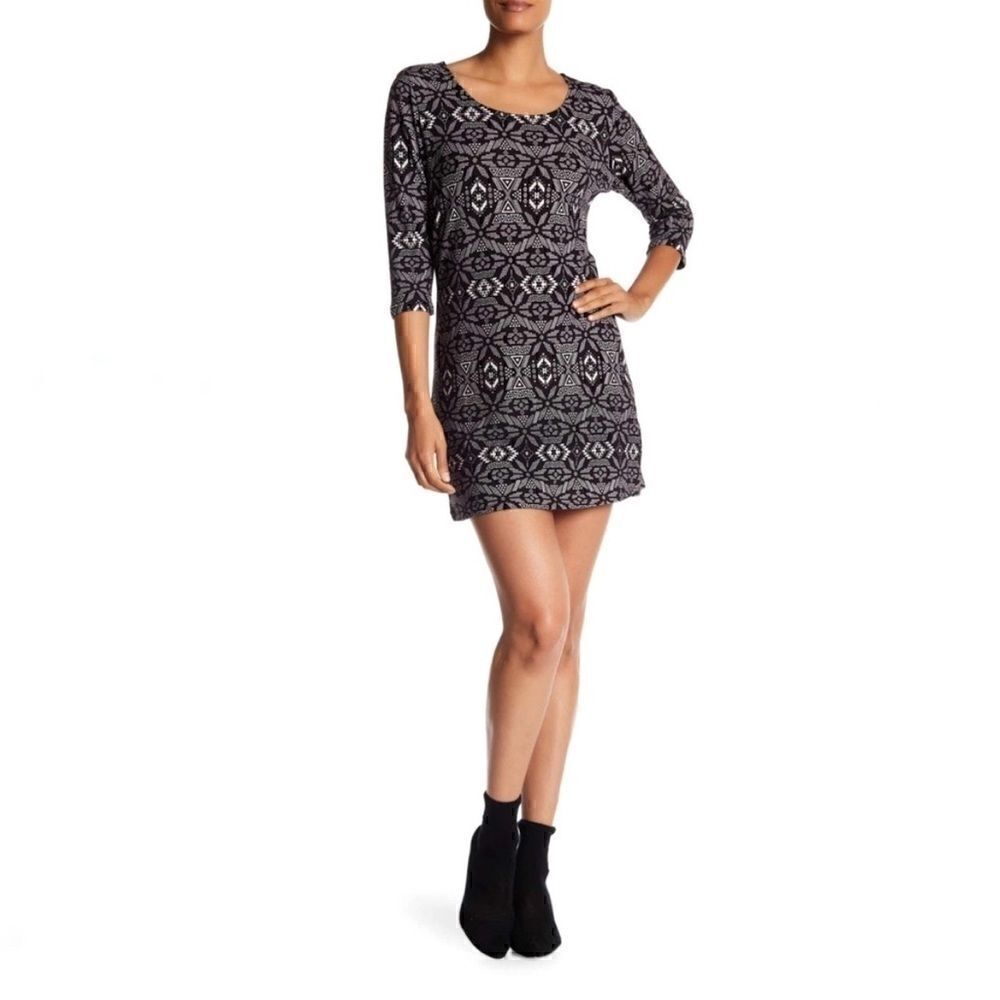 NWT Papillon Multicolor patterned sweater dress m